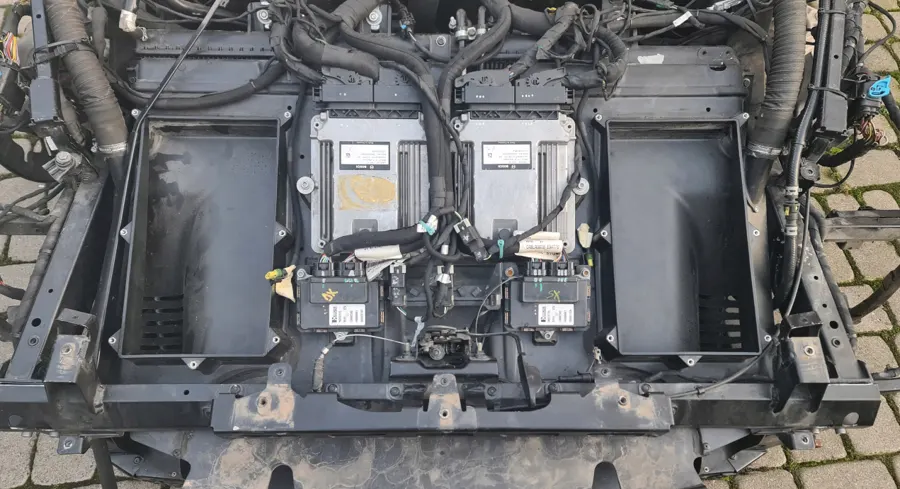 ძრავის მართვის ბლოკები ECU · Bosch ორიგინალი ნაწილები